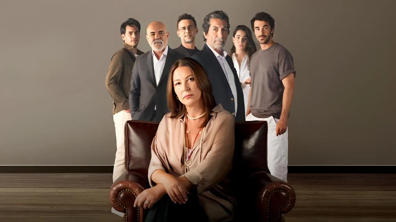 مسلسل الخيانة مترجم